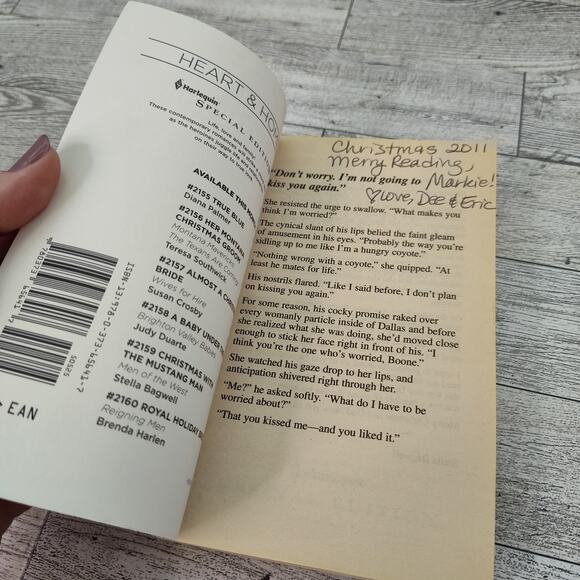 Christmas with the Mustang Man by Stella Bagwell 2011 Harlequin Romance - Picture 2 of 11